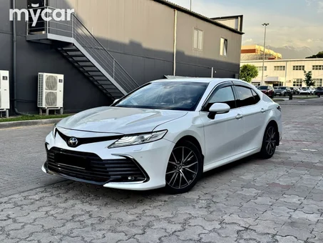 фото Toyota Camry Новая за 14500000 тенге