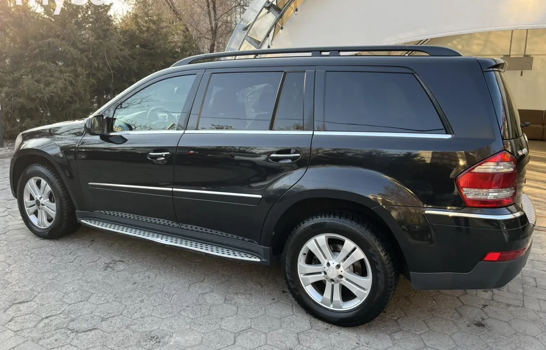 Mercedes-Benz GL-Класс 2009