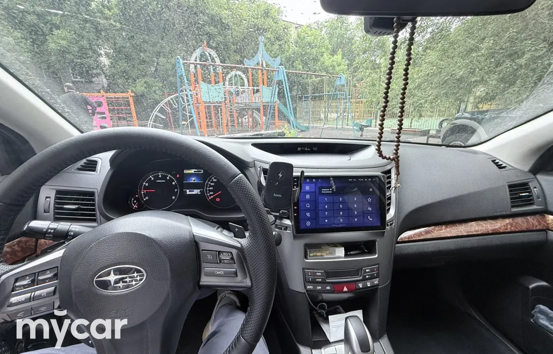 Subaru Outback 2012