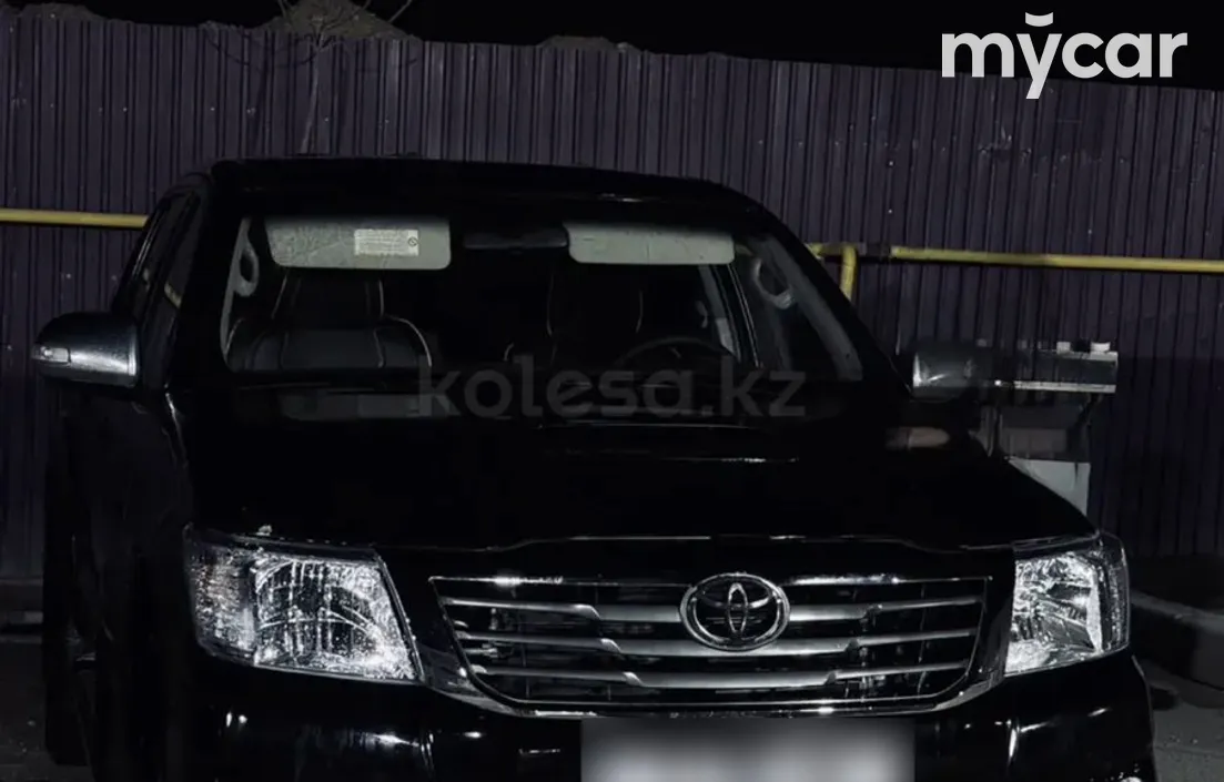 Toyota Hilux 2015