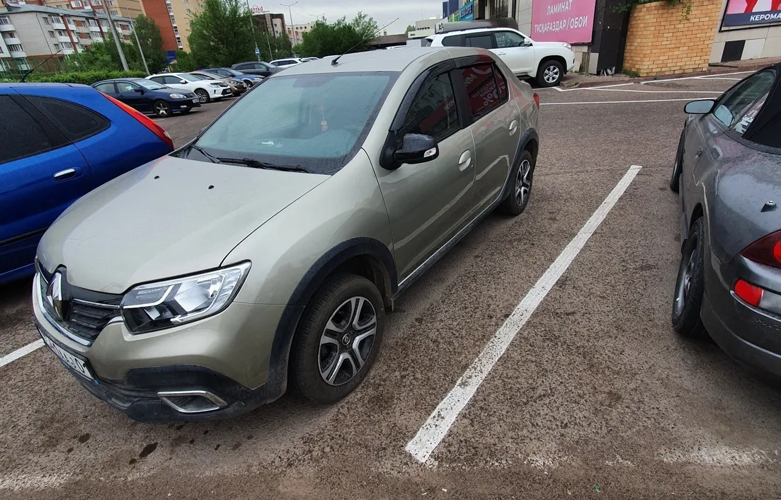 Renault Logan Stepway 2021
