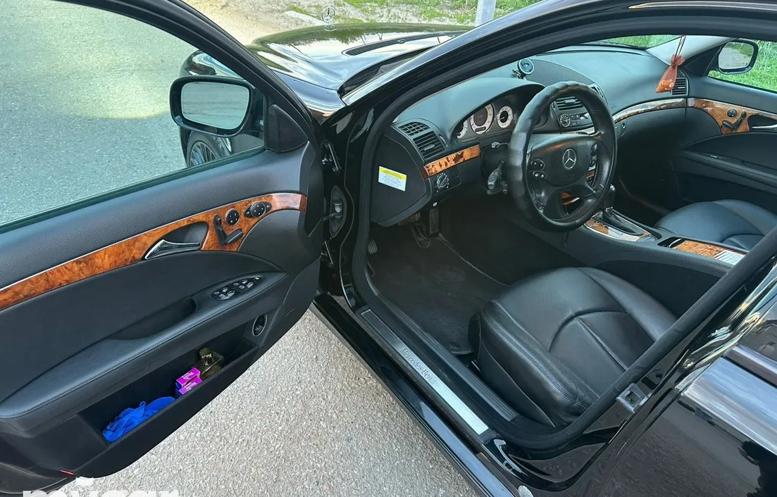 Mercedes-Benz E-Класс 2008