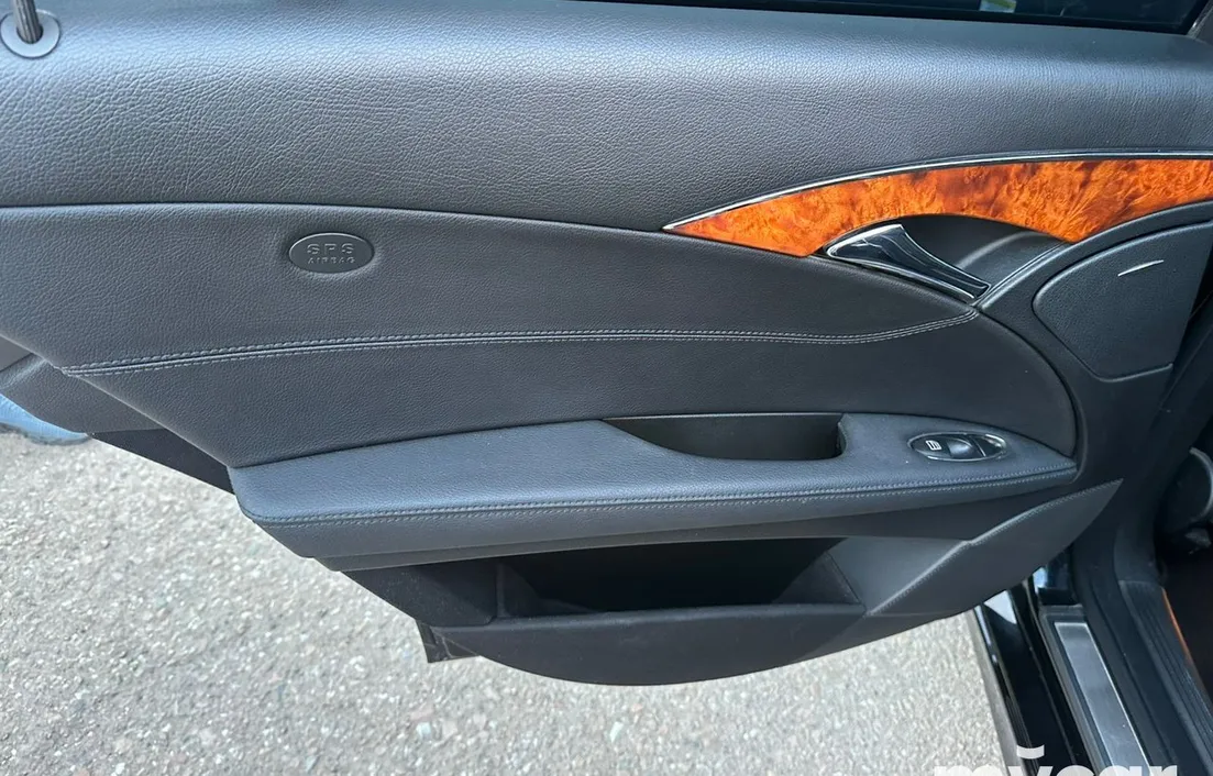 Mercedes-Benz E-Класс 2008