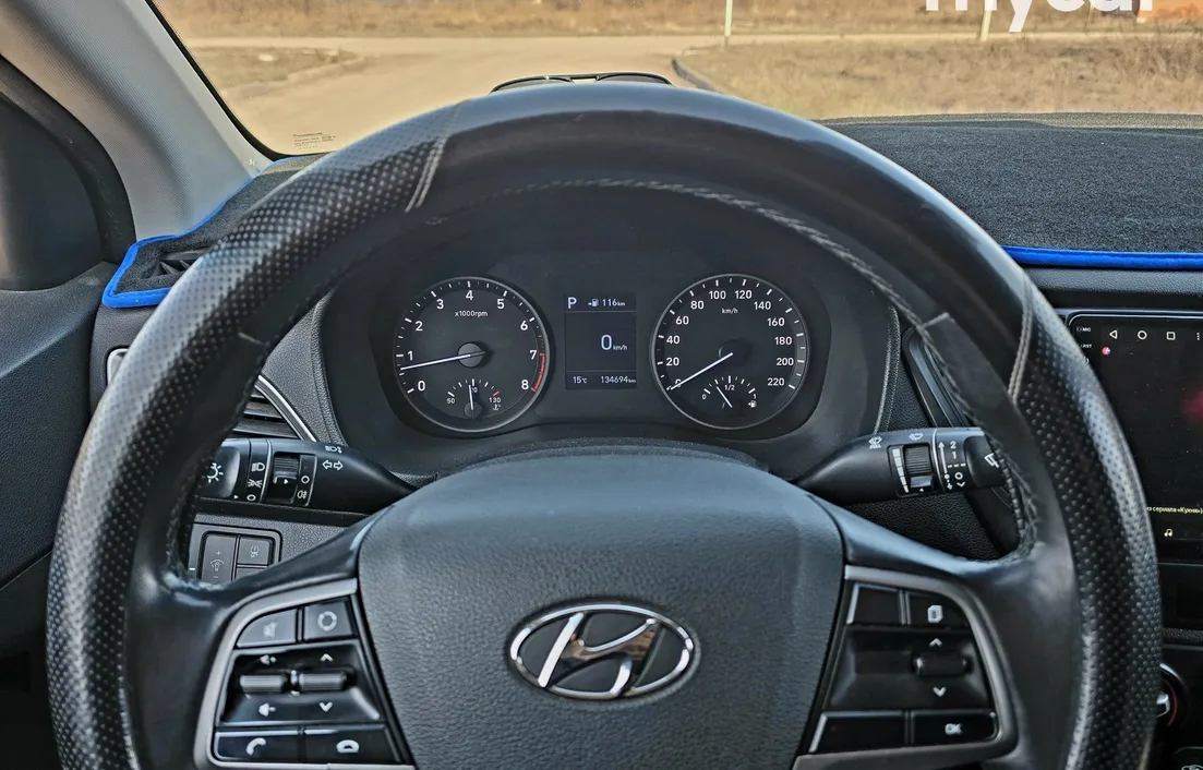 Hyundai Solaris 2017