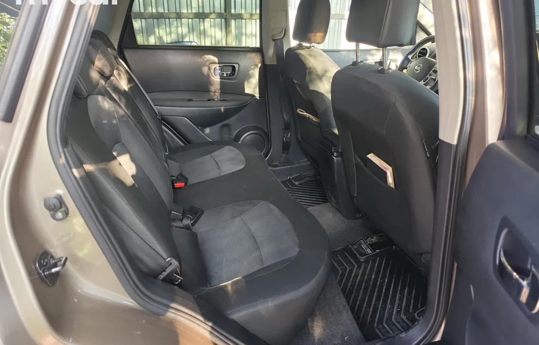 Nissan Qashqai 2012