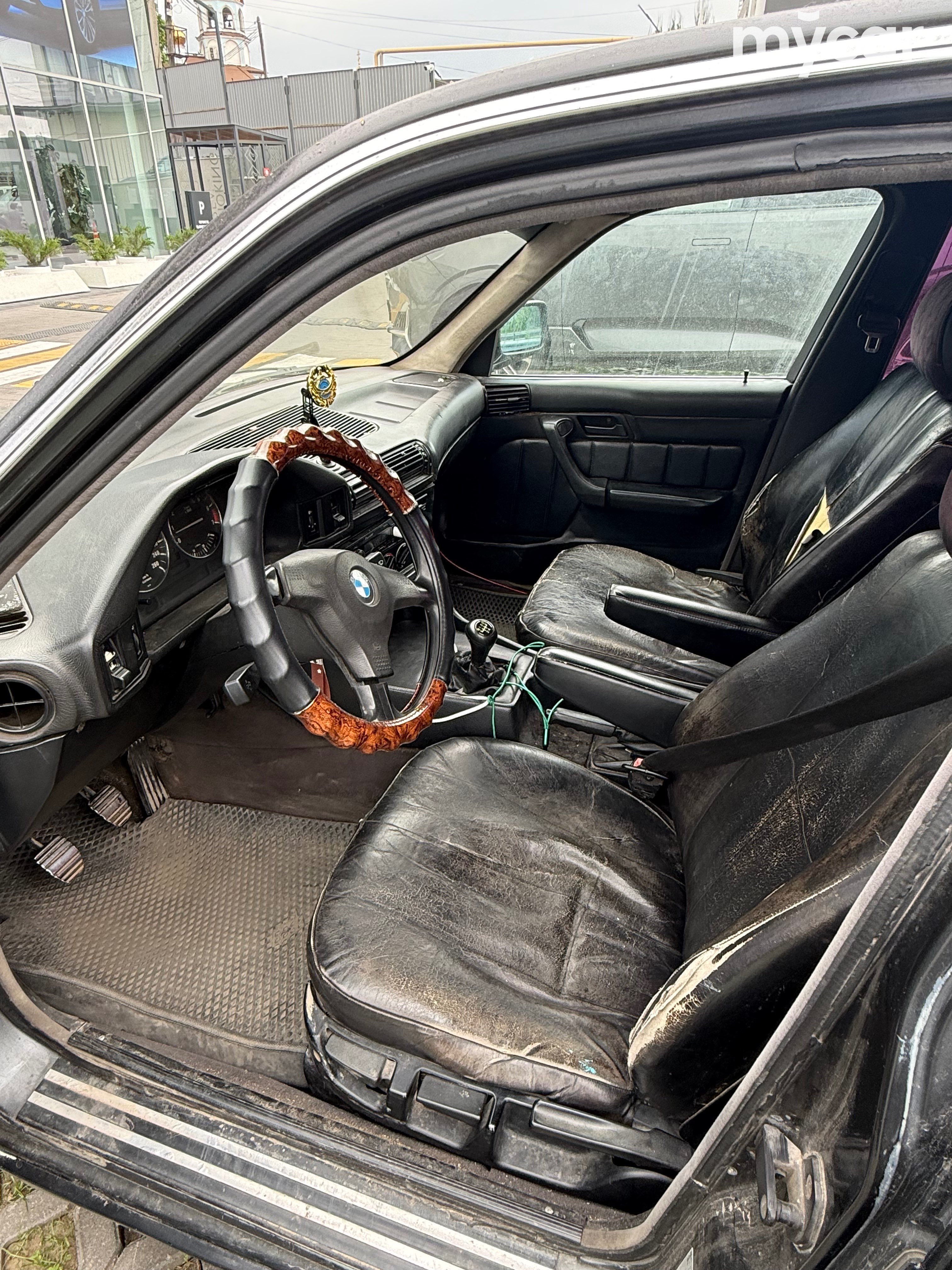 BMW 5 серия 1990