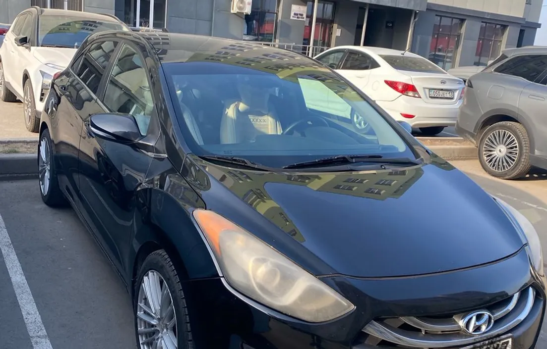 Hyundai Elantra 2013
