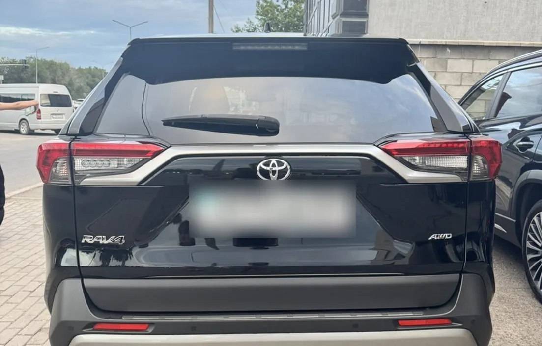 Toyota RAV4 2023