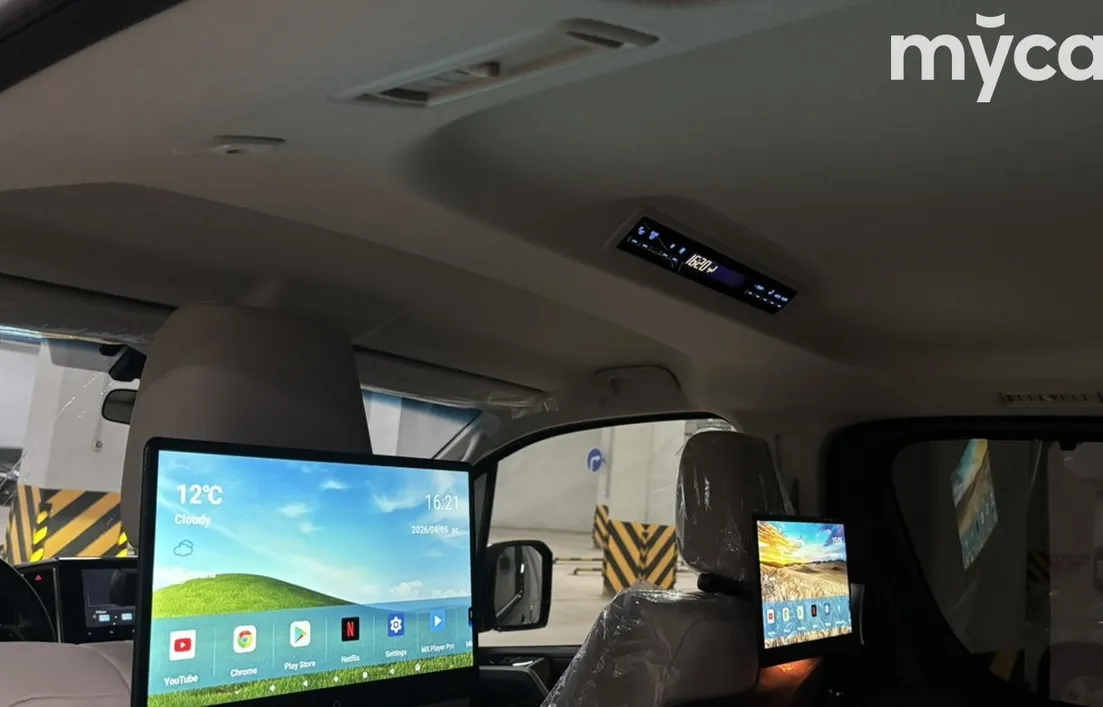 Toyota Hiace 2025