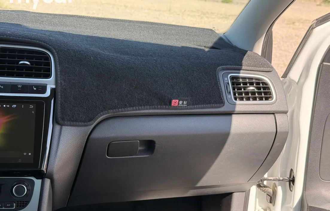Volkswagen Polo 2015