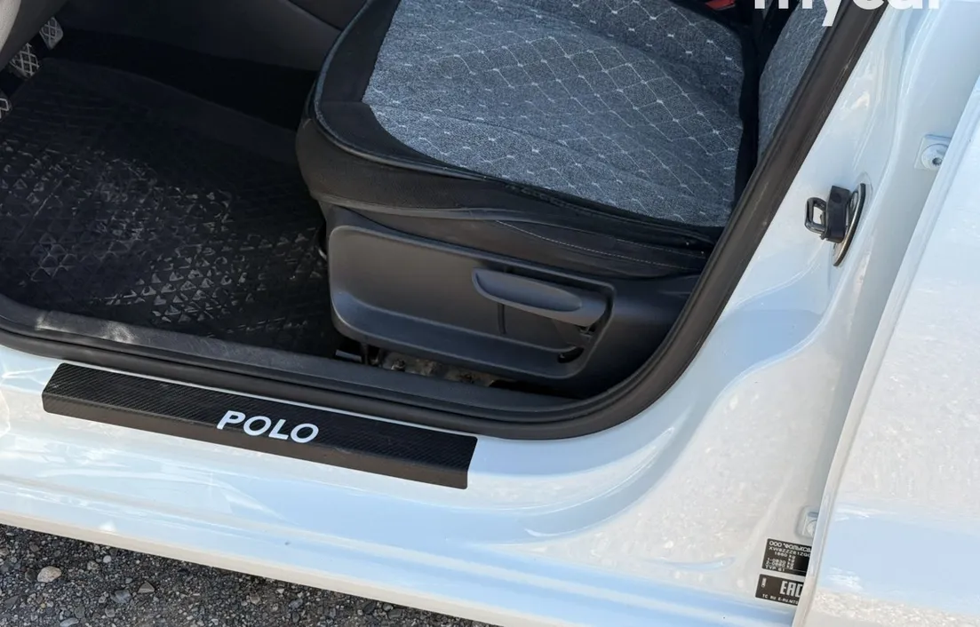 Volkswagen Polo 2015