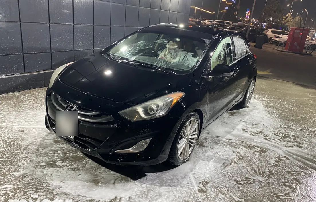 Hyundai Elantra 2013