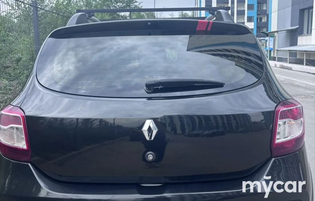 Renault Sandero 2015