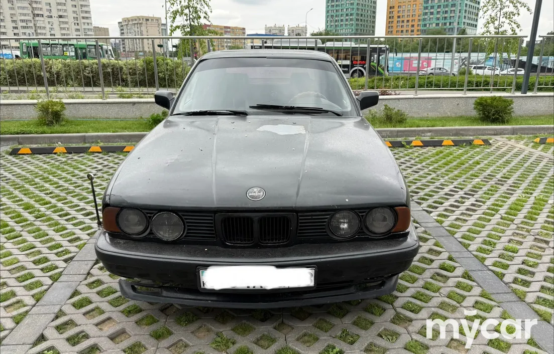 BMW 5 серия 1990
