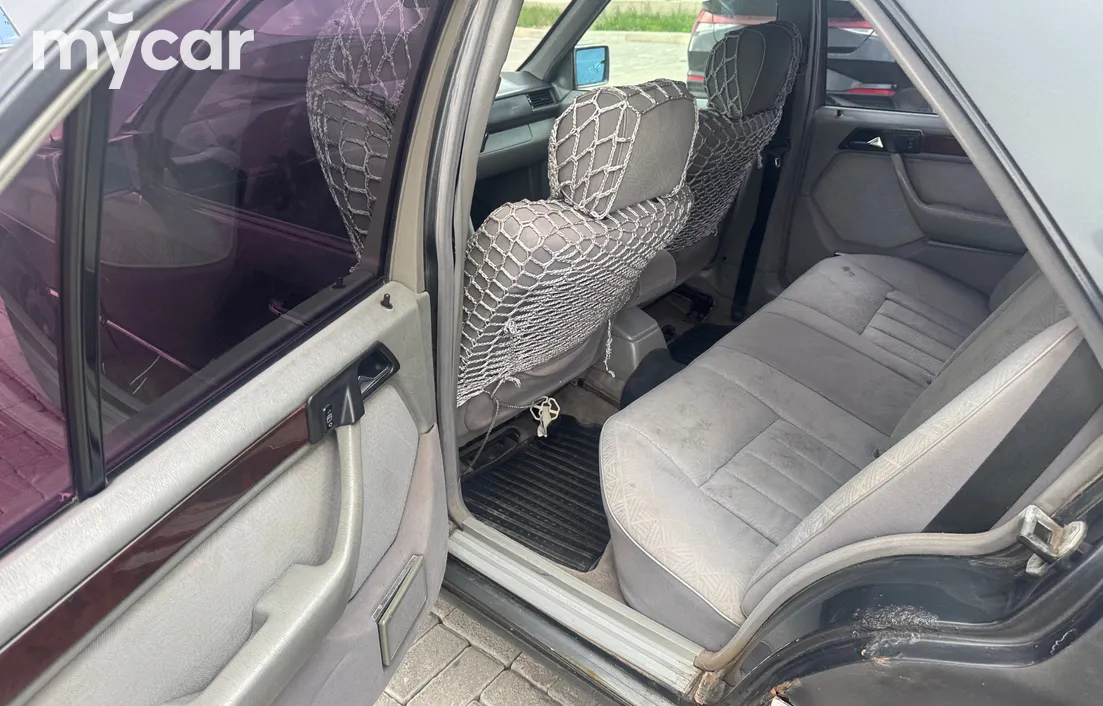 Mercedes-Benz E-Класс 1995