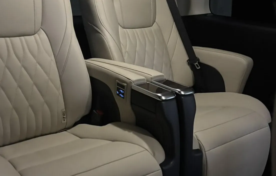 Toyota Granvia 2025