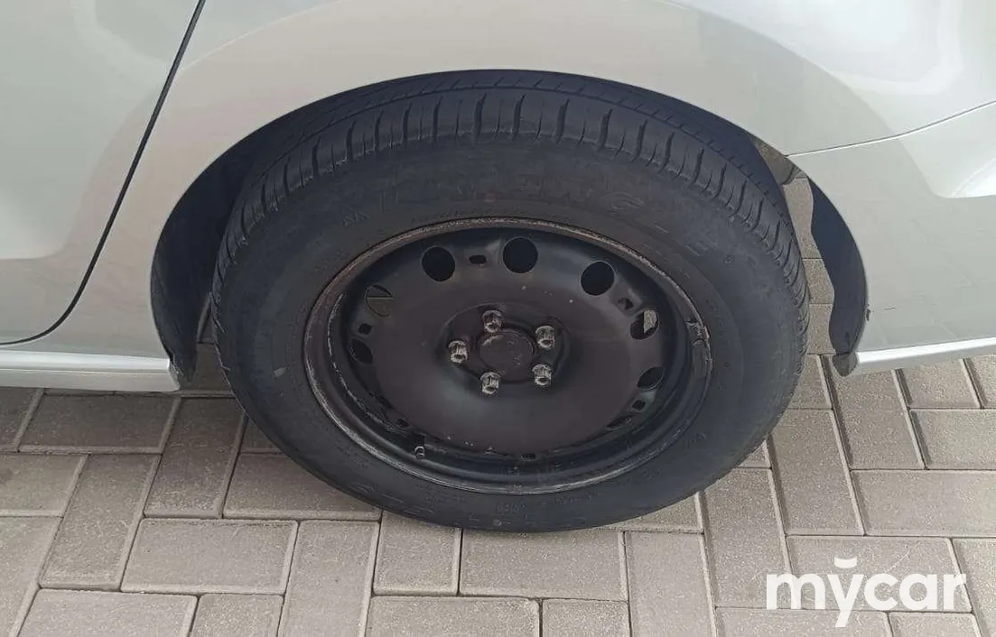 Volkswagen Polo 2016