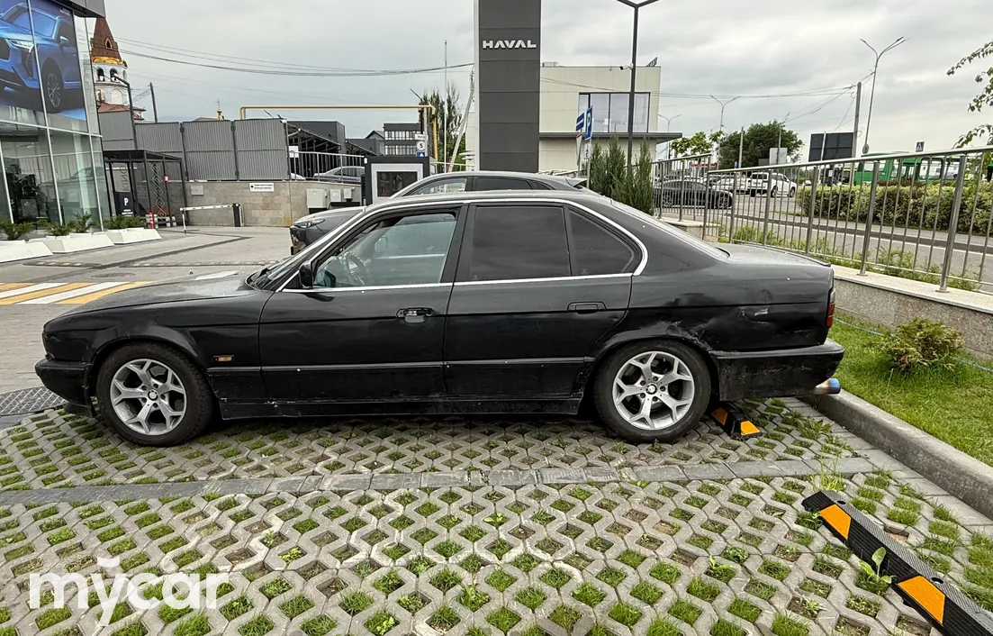 BMW 5 серия 1990