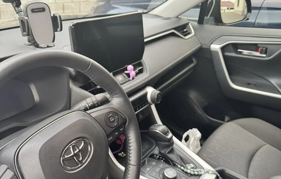 Toyota RAV4 2023