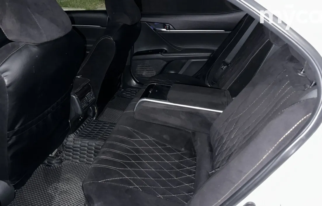 Toyota Camry 2018