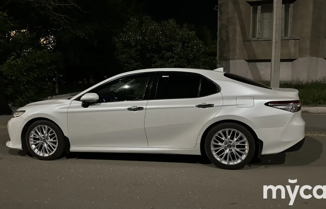 Toyota Camry 2018