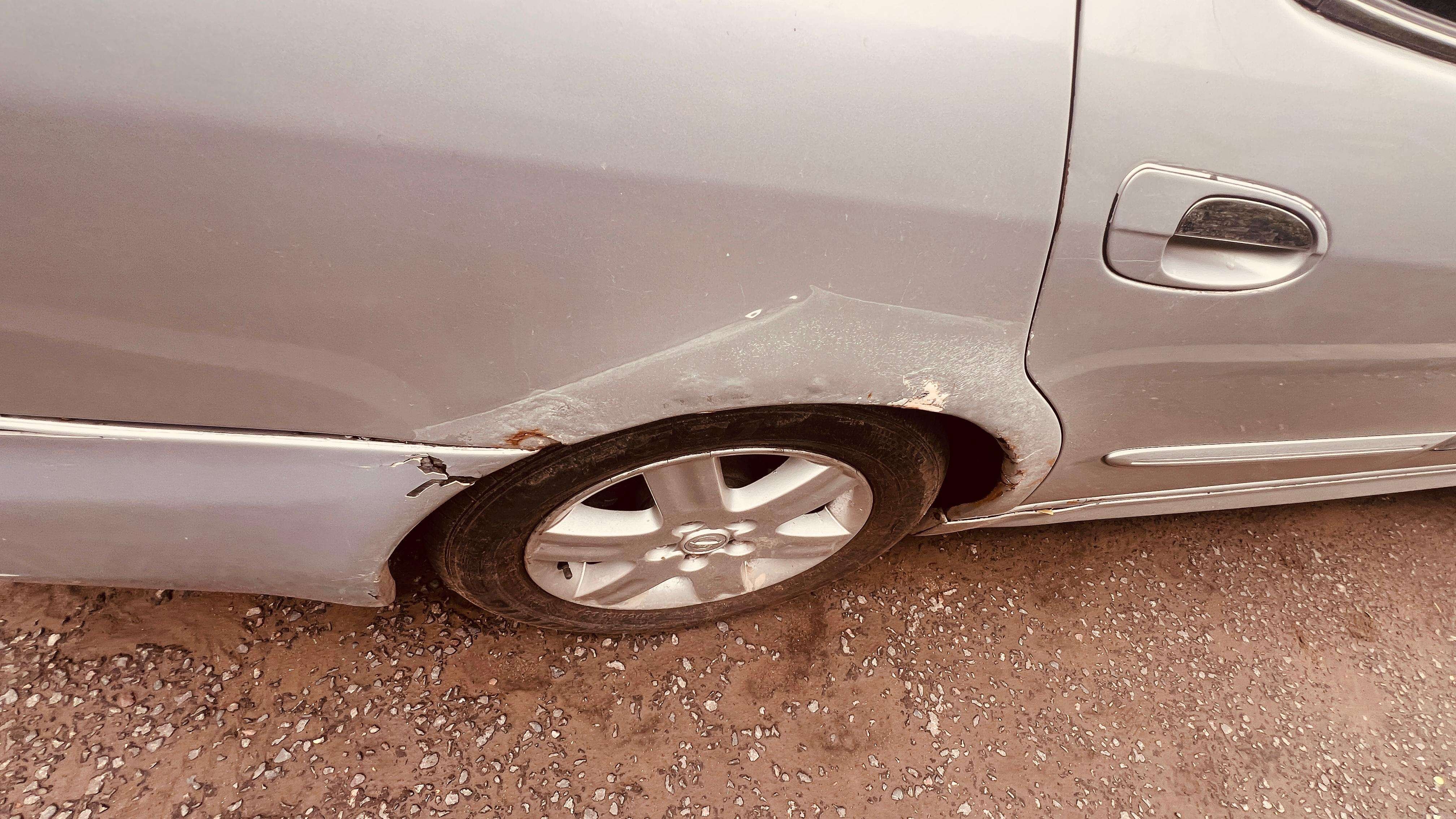 Nissan Maxima 2000