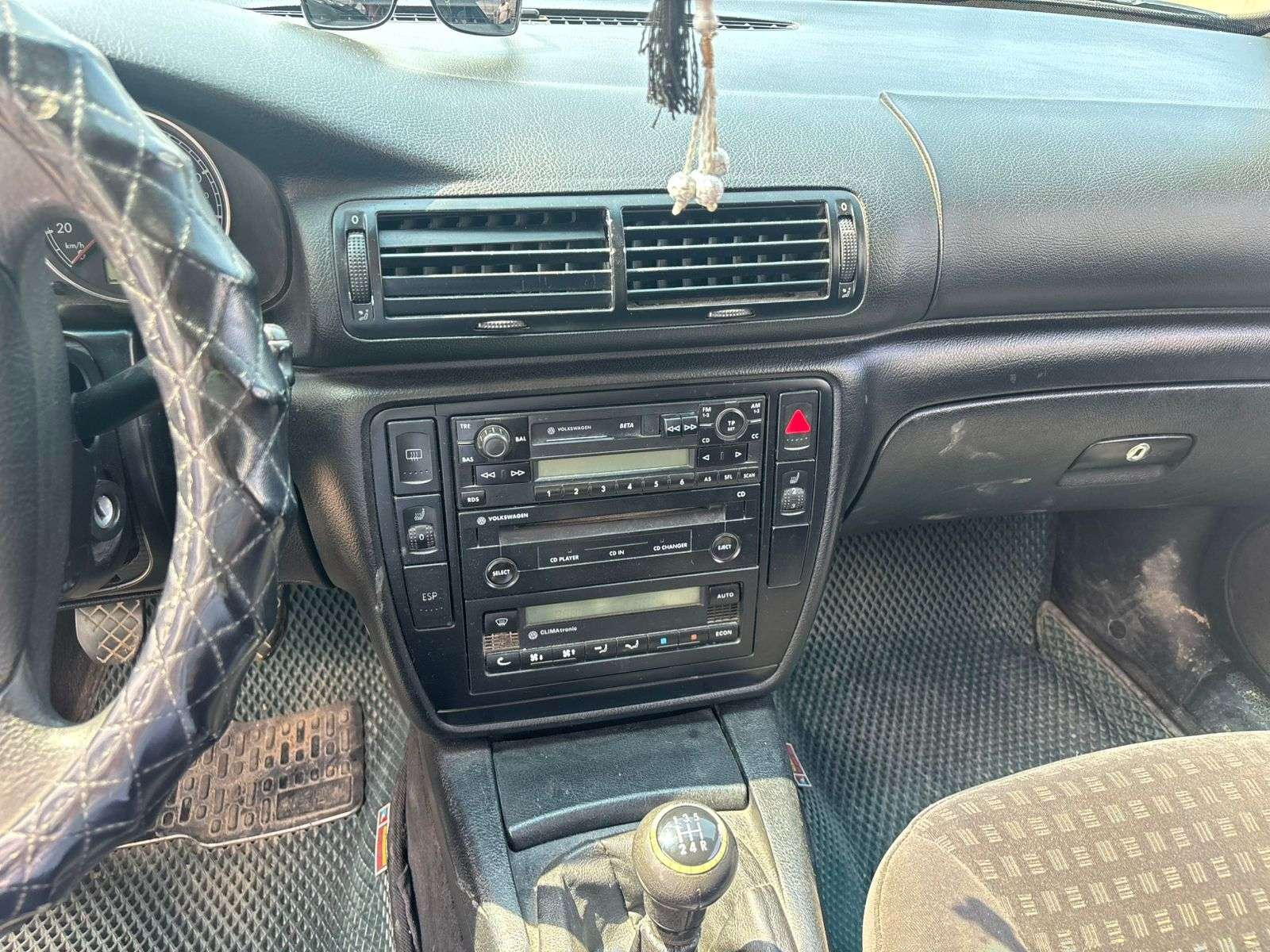 Volkswagen Passat 2002