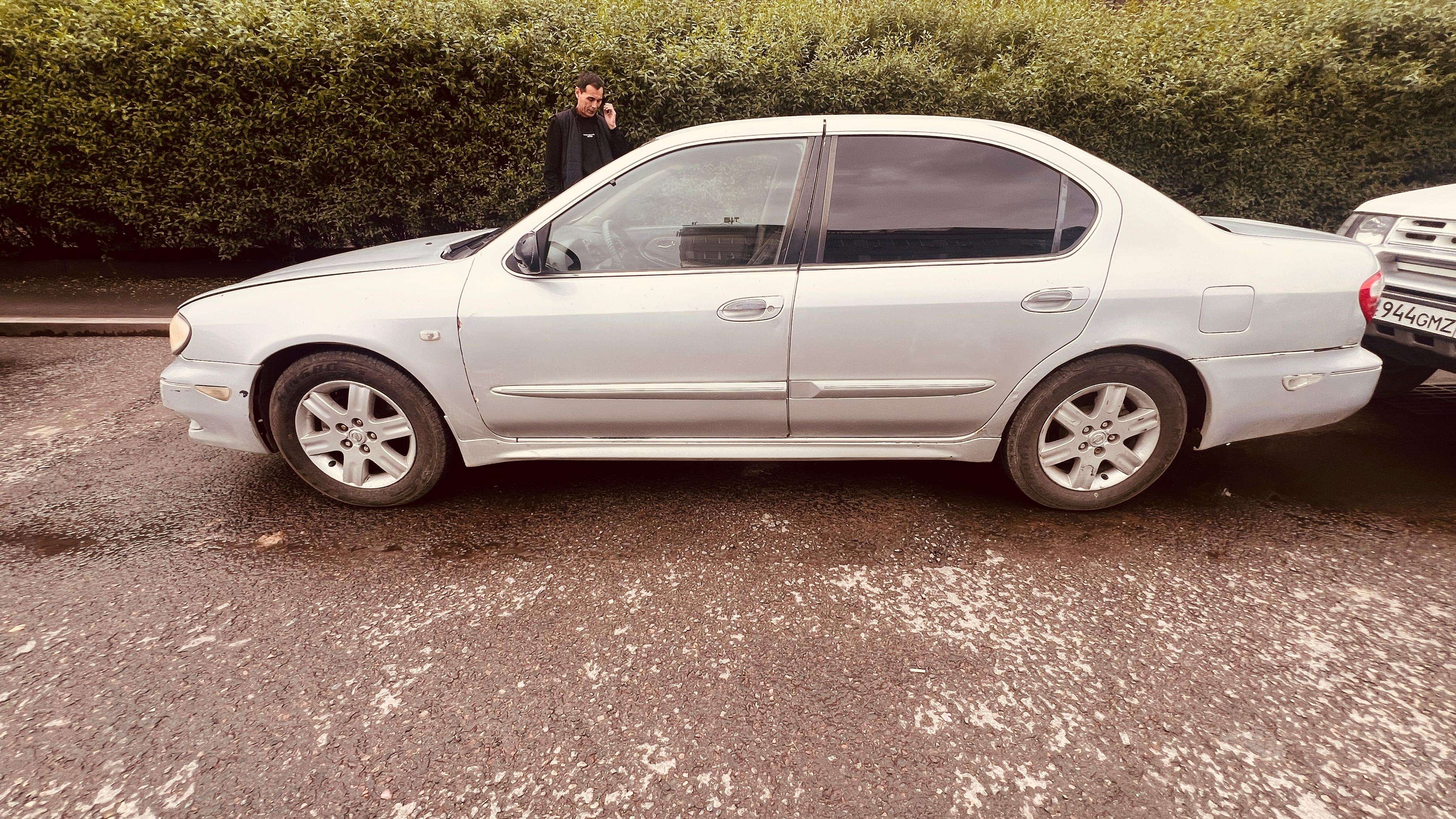 Nissan Maxima 2000