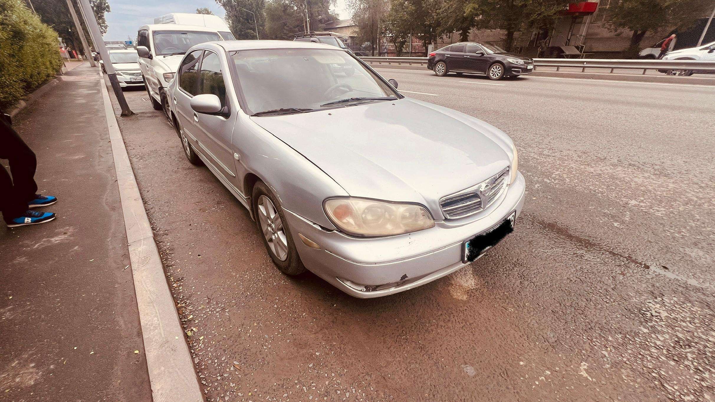 Nissan Maxima 2000