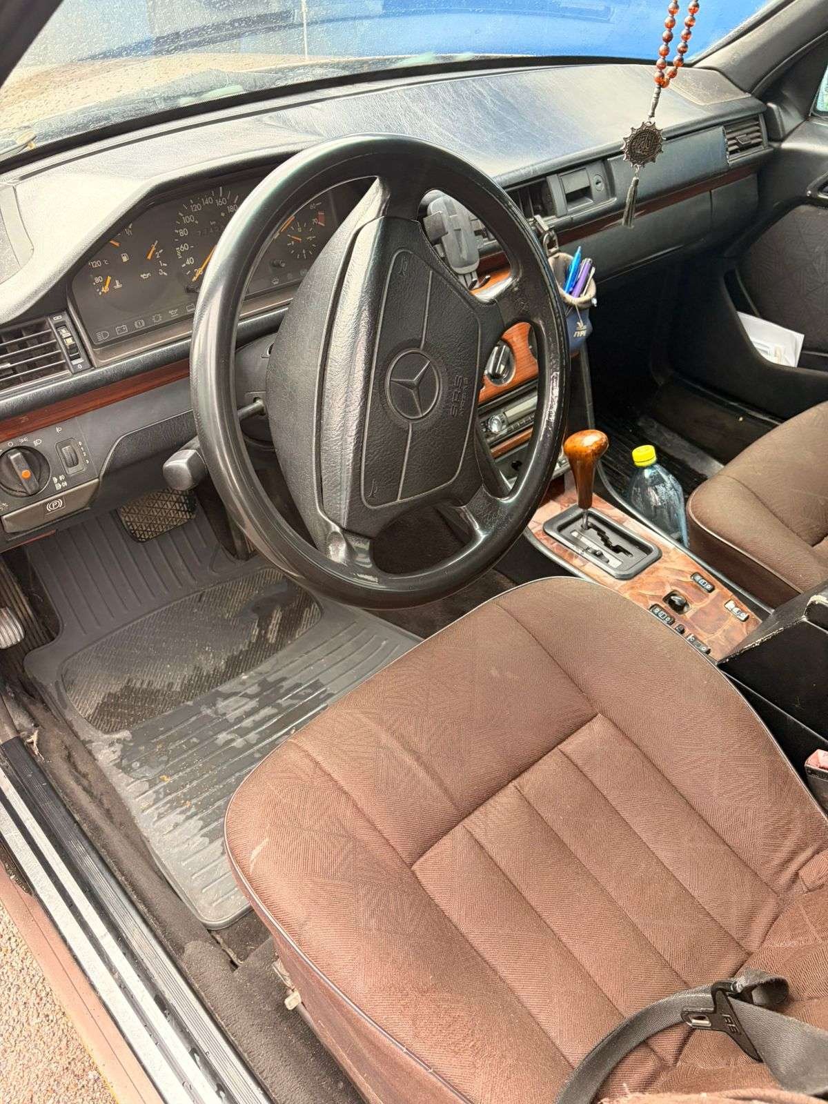 Mercedes-Benz E-Класс 1994