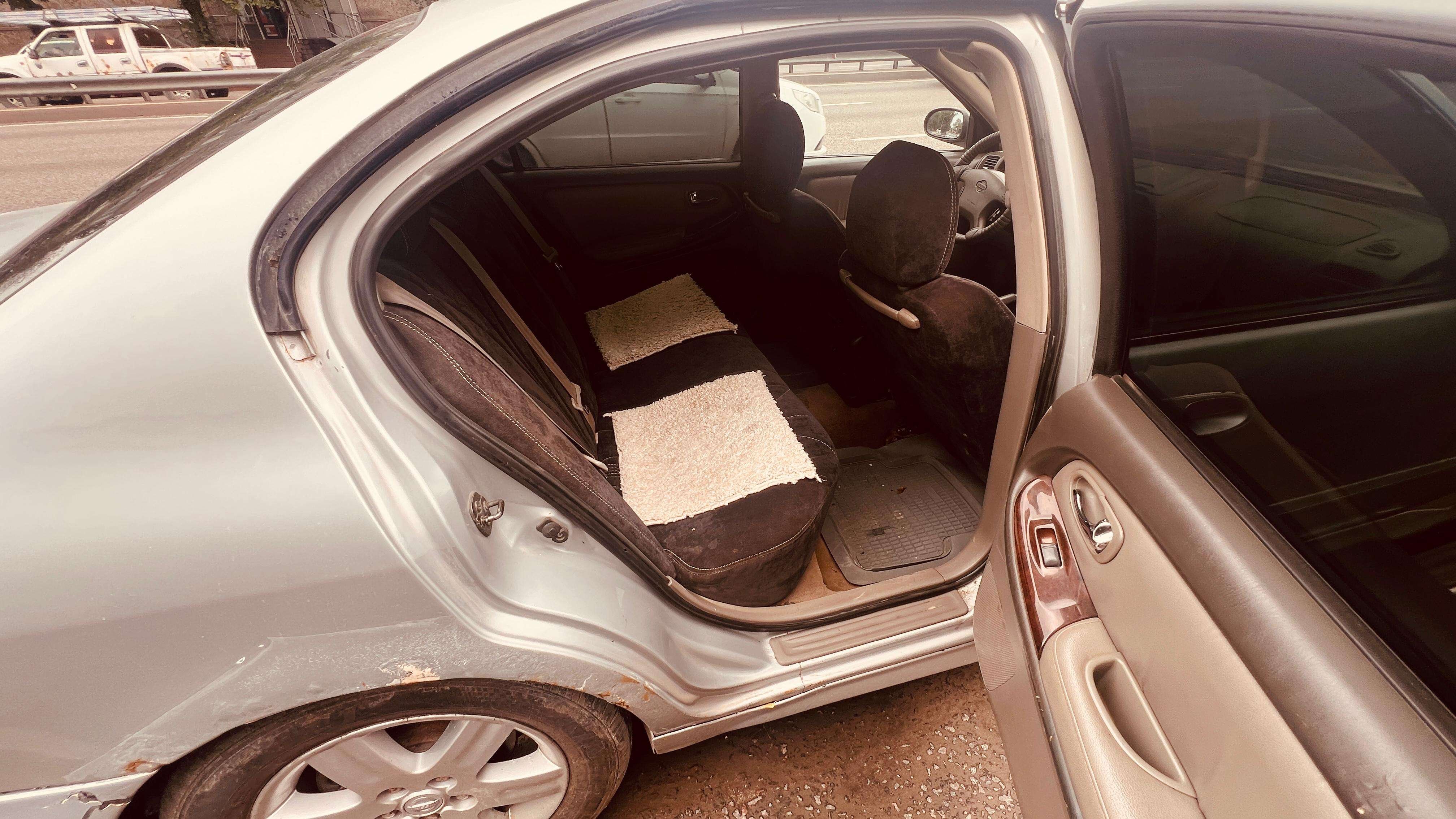 Nissan Maxima 2000