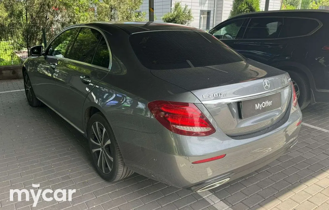Mercedes-Benz E-Класс 2018