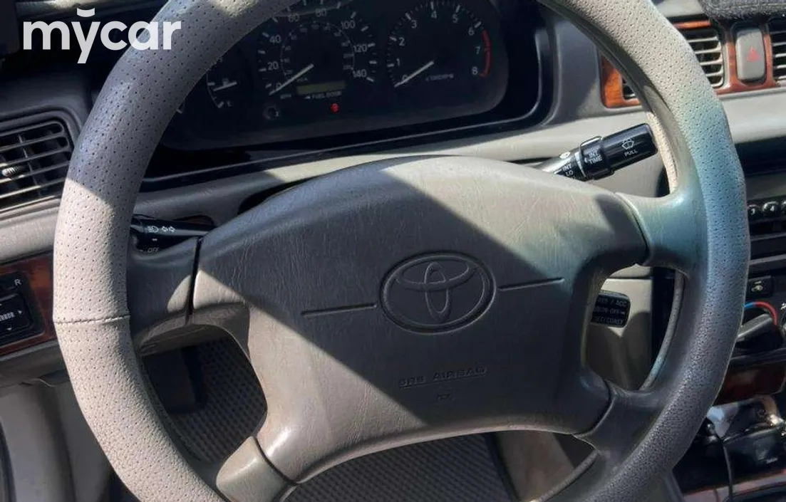 Toyota Camry 2001
