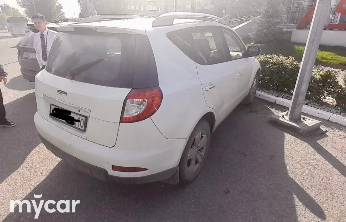Geely Emgrand X7 2014