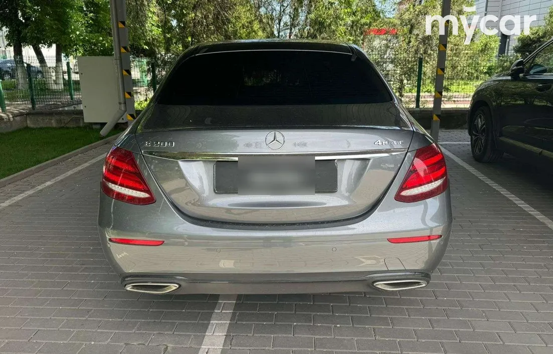 Mercedes-Benz E-Класс 2018