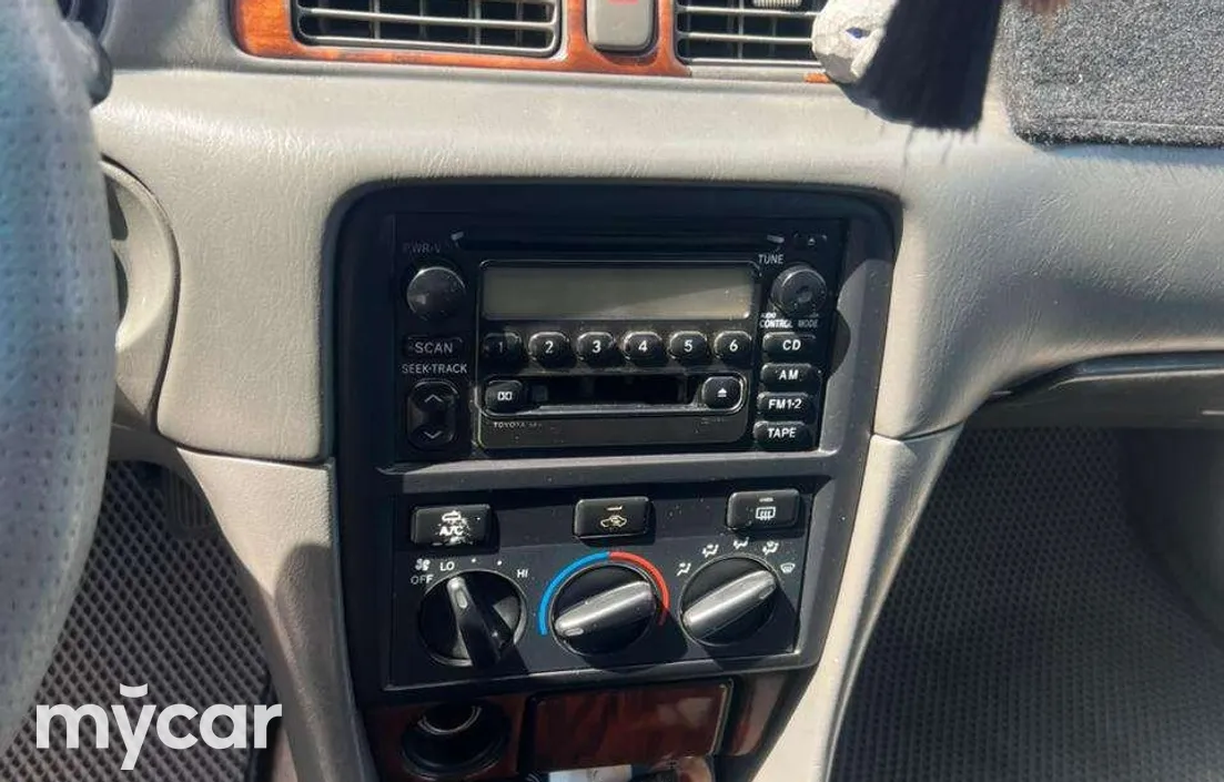Toyota Camry 2001