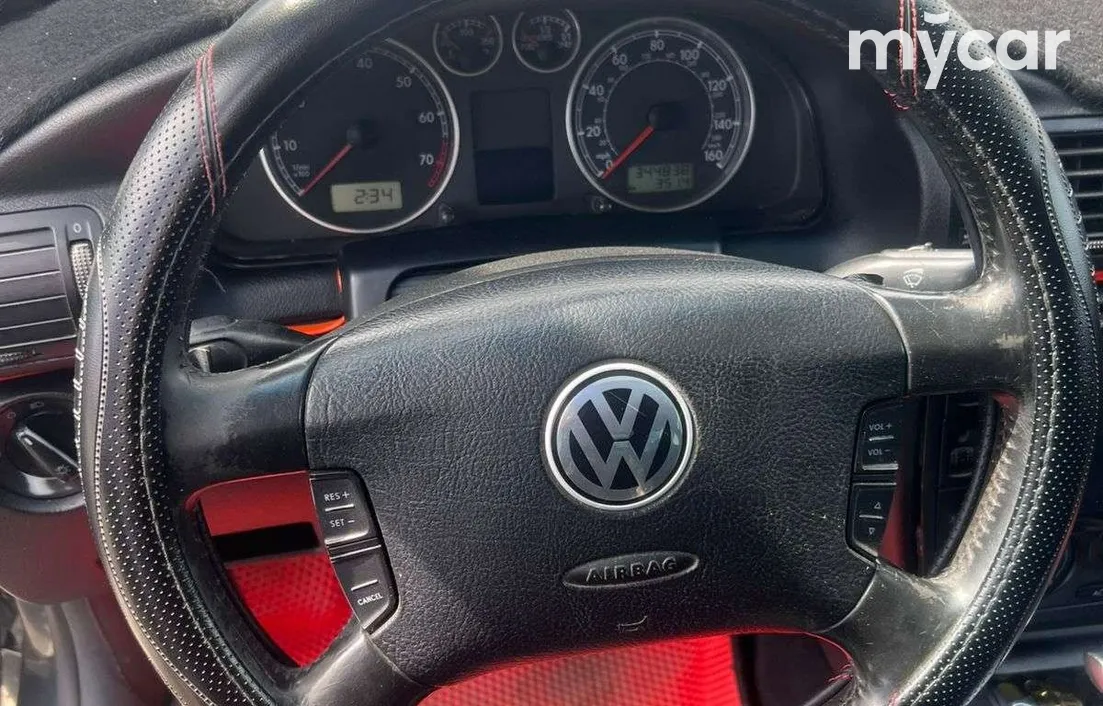 Volkswagen Passat 2001