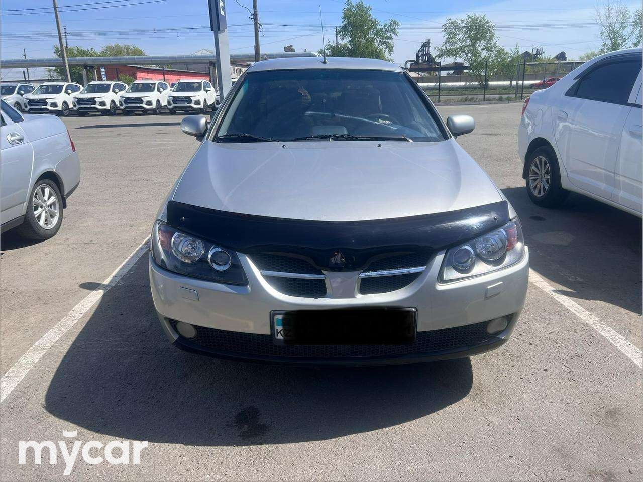 Nissan Almera 2005