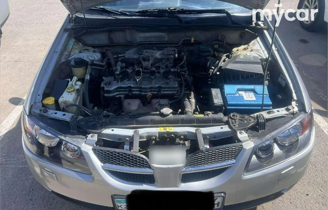 Nissan Almera 2005
