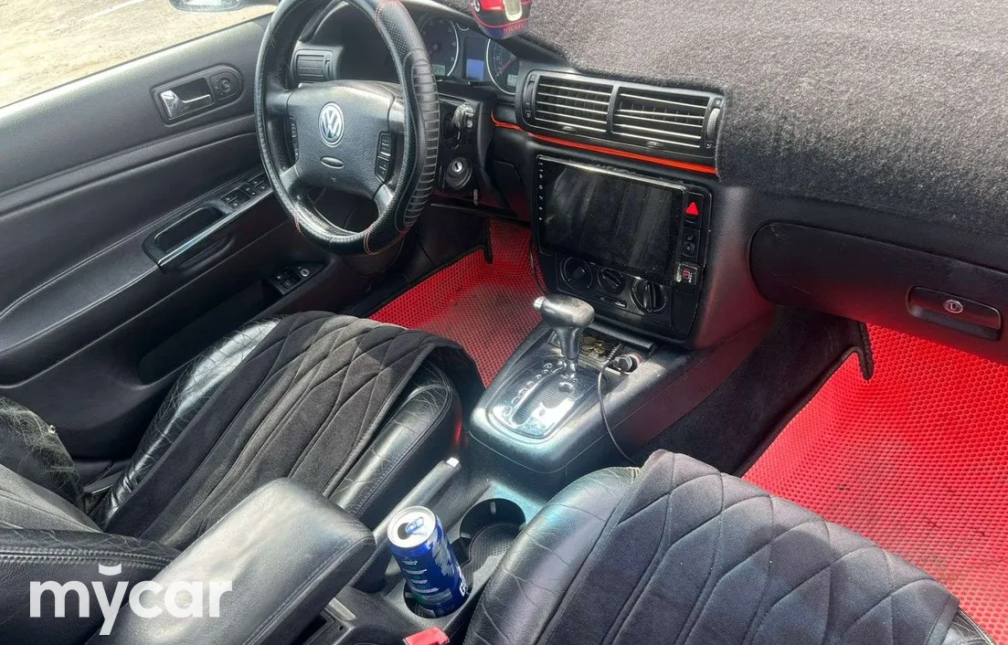 Volkswagen Passat 2001