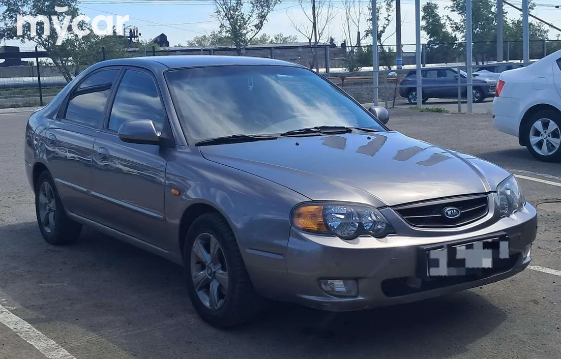 Kia Shuma 2003