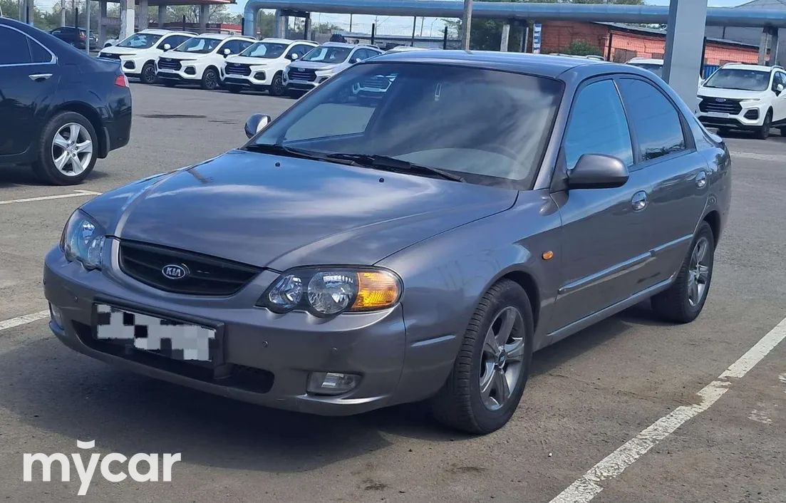 Kia Shuma 2003