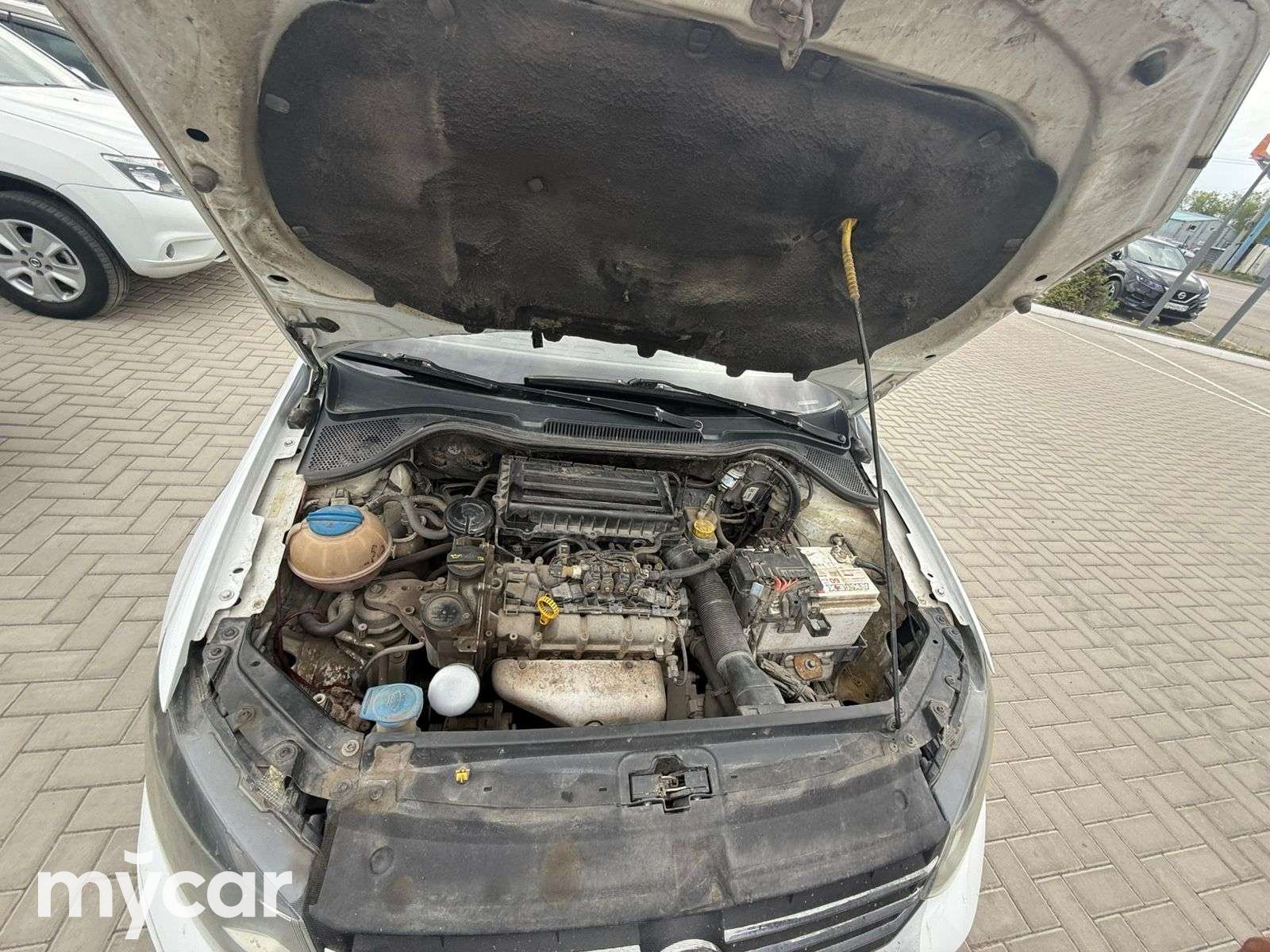 Volkswagen Polo 2015