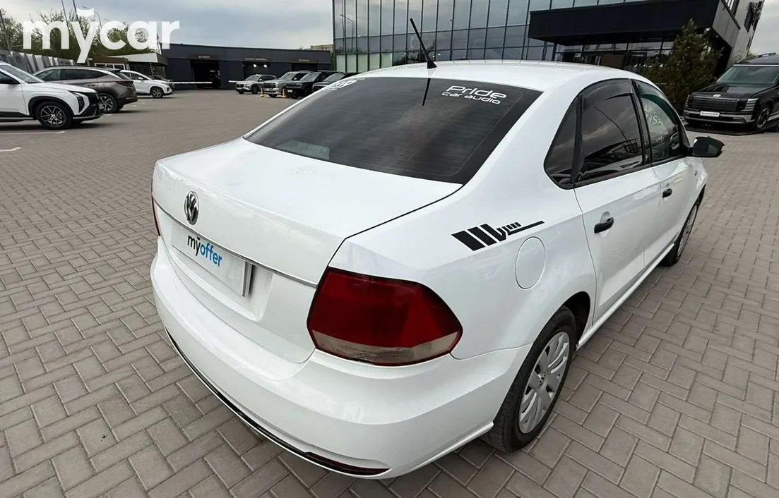 Volkswagen Polo 2015