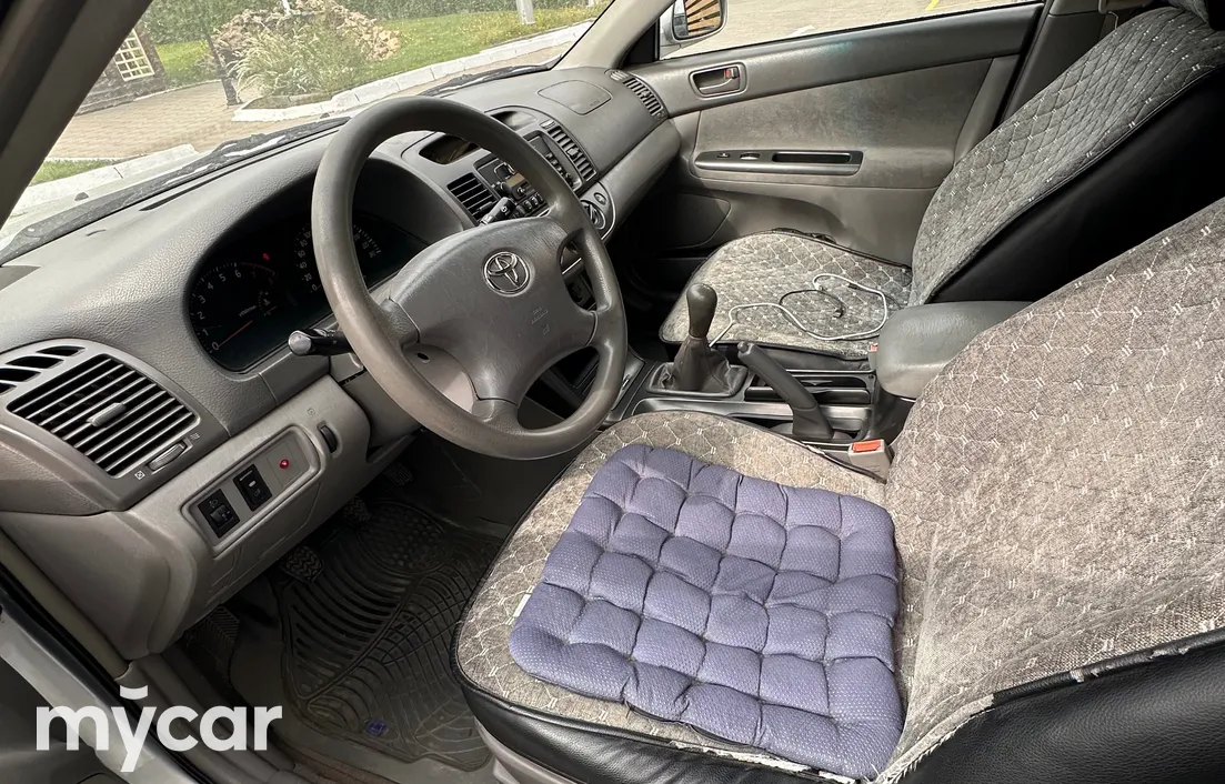 Toyota Camry 2005