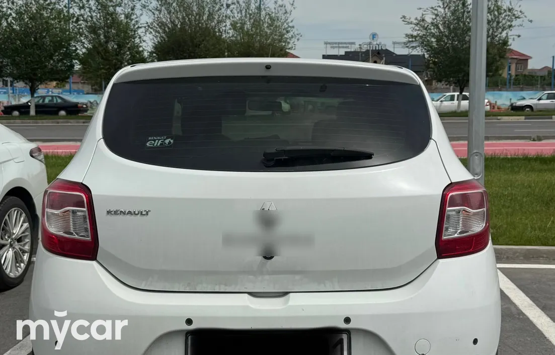 Renault Sandero 2015