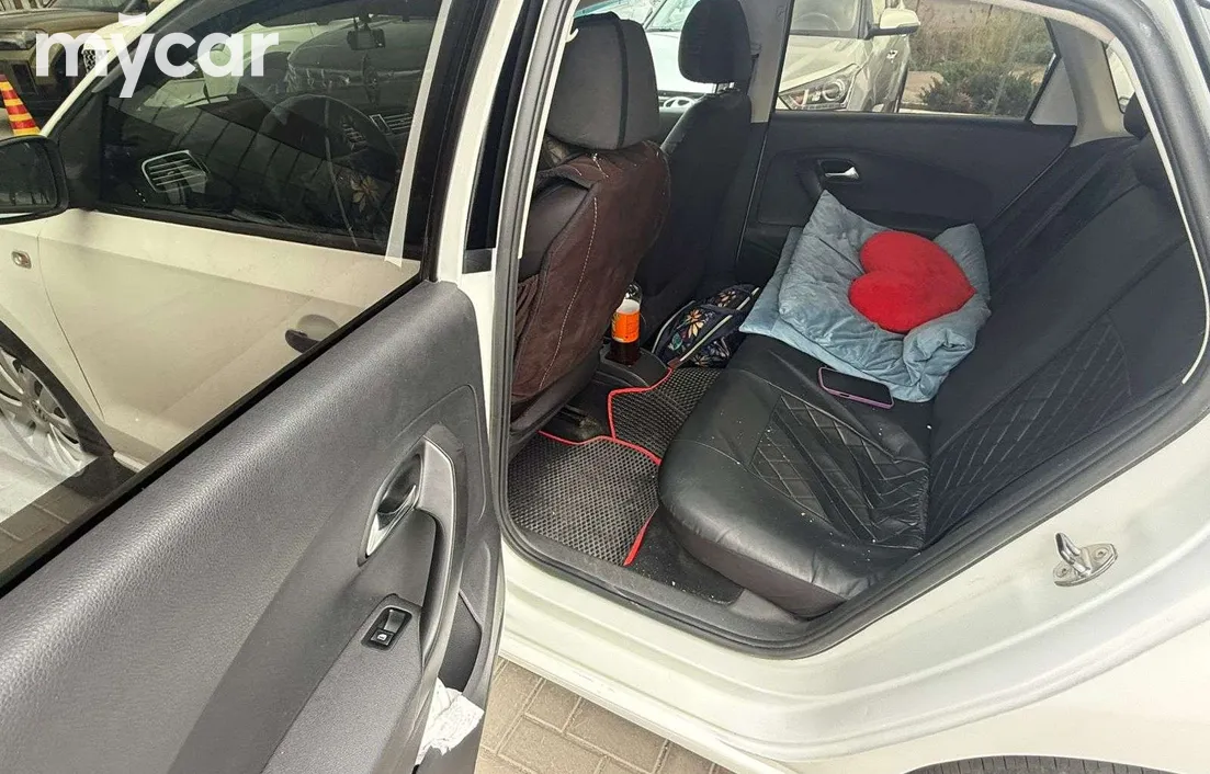 Volkswagen Polo 2015