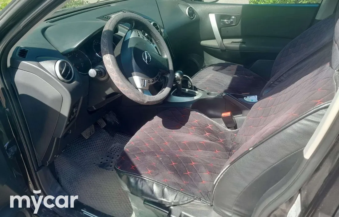 Nissan Qashqai 2013