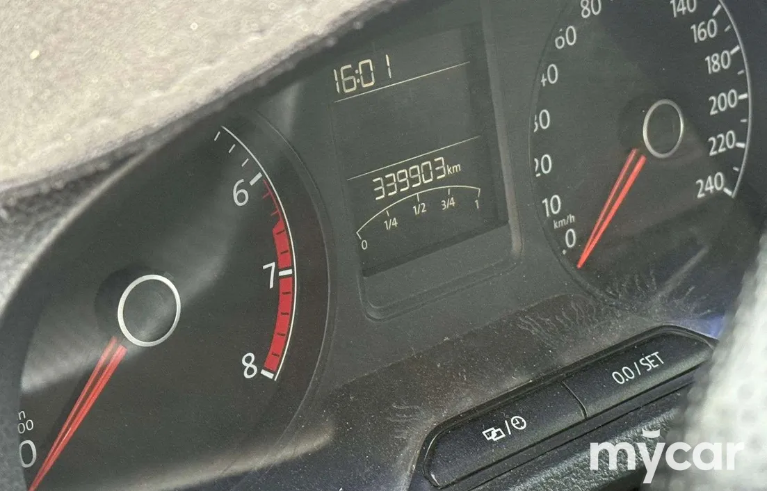 Volkswagen Polo 2015