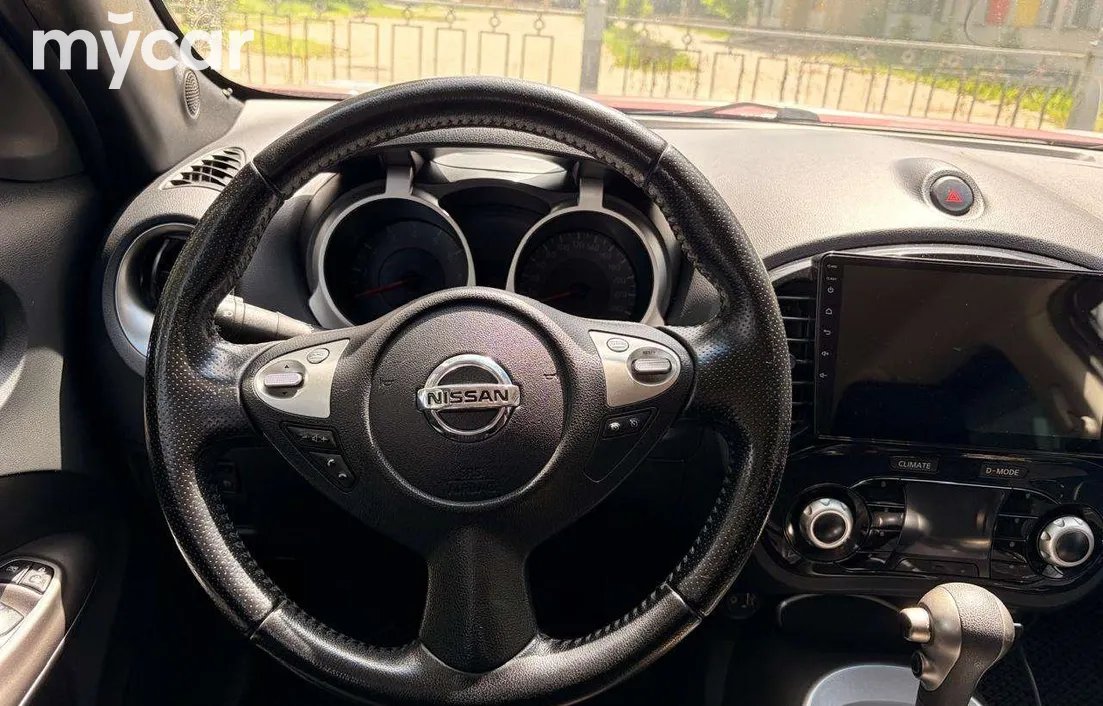 Nissan Juke 2012